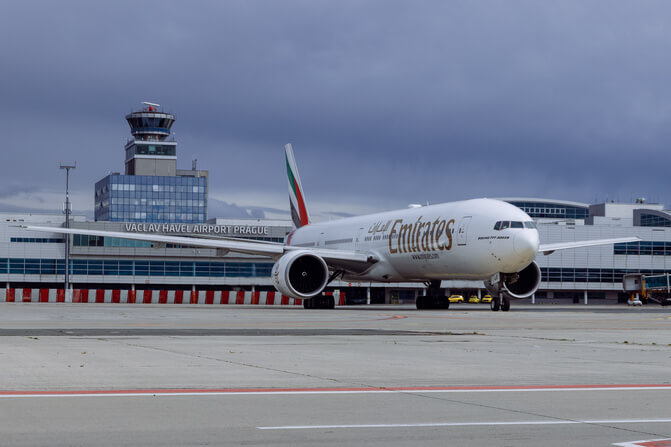 emirates 777 after pushback